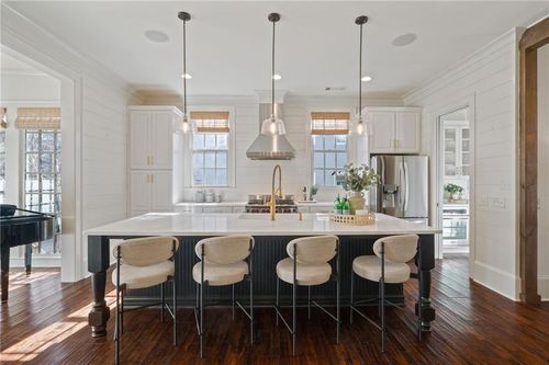 7155 Round Rd, Cumming, GA, 30040-8834 | Card Image