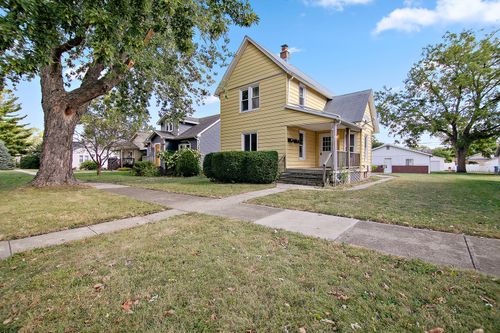 224 Grand Ave, Bradley, IL, 60915-1612 | Card Image