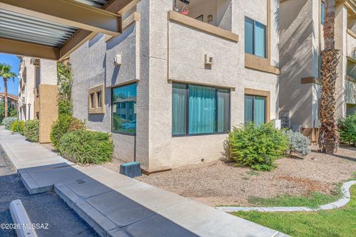 13103-2550 E River Rd, Tucson, AZ, 85718-9500 | Card Image
