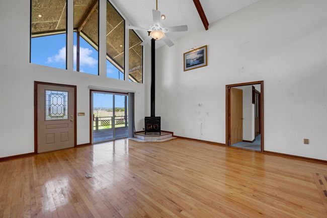 184 Shore St, House other with 2 bedrooms, 3 bathrooms and null parking in Tow TX | Image 6