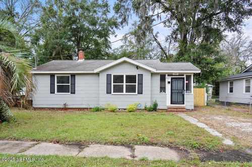 8126 Paul Jones Dr, Jacksonville, FL, 32208-2821 | Card Image