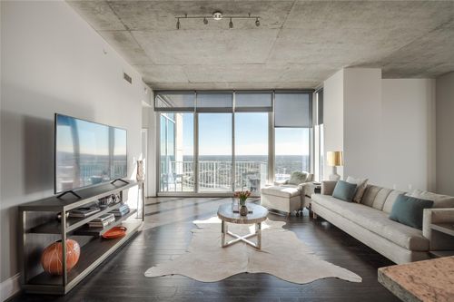 unit-22803-5927 Almeda Rd, Houston, TX, 77004-8079 | Card Image