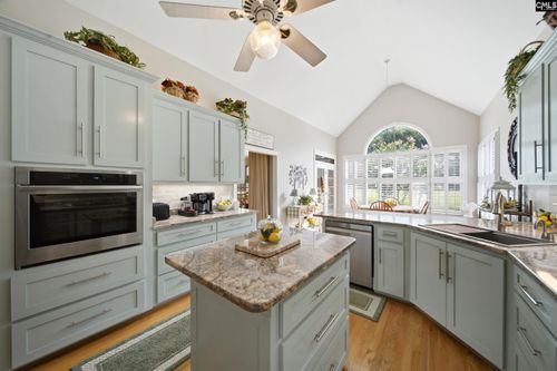 340 Bobcat Rd, Leesville, SC, 29070-7333 | Card Image