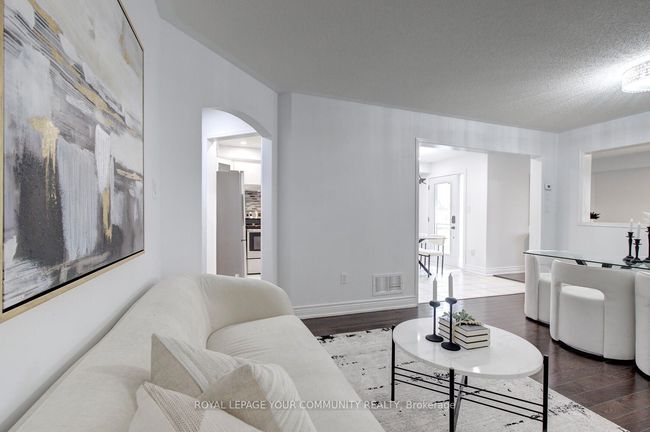 2 Bestview Cres, House other with 4 bedrooms, 4 bathrooms and 2 parking in Maple ON | Image 20