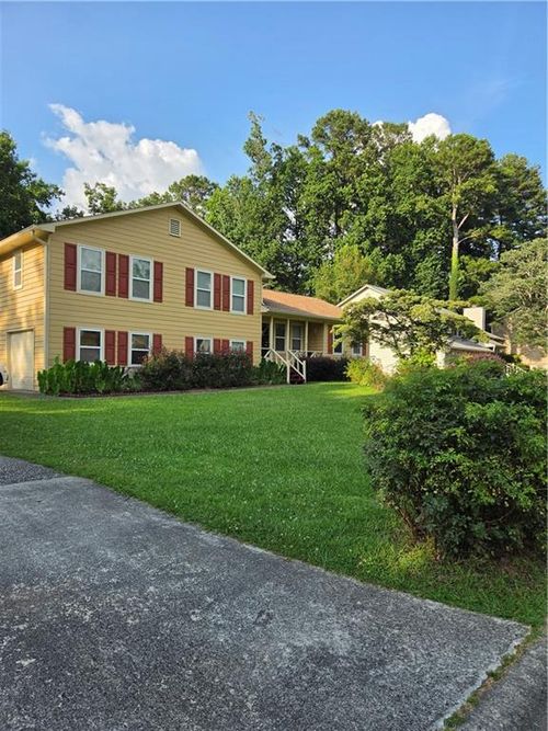 2710 Phillips Dr Sw, Marietta, GA, 30064-4213 | Card Image