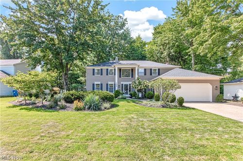 126 Westchester Drive, Amherst, OH, 44001 | Card Image