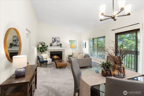 c-4401 216th St Sw, Mountlake Terrace, WA, 98043-3474 | Card Image