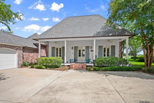 2220 Saint Andrews Ave, Zachary, LA, 70791-5405 | Card Image