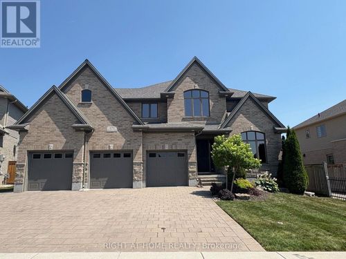 171 Bradwell Chase, London, ON, N6G0P2 | Card Image