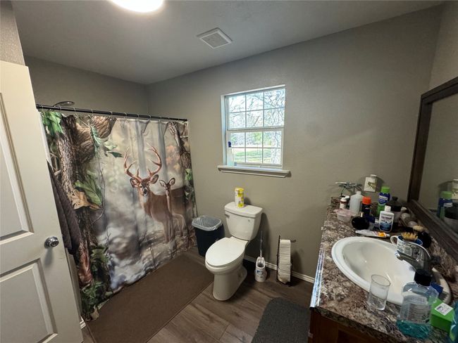 house on slab bathroom | Image 27