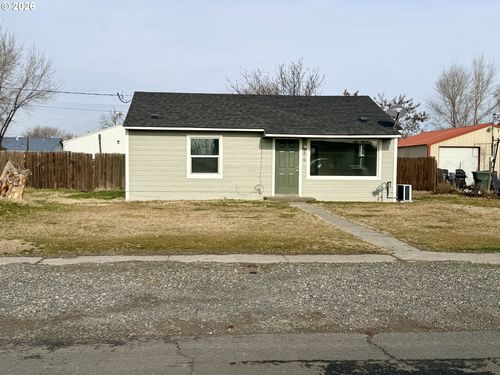206 Walla Walla St, Umatilla, OR, 97882-9629 | Card Image