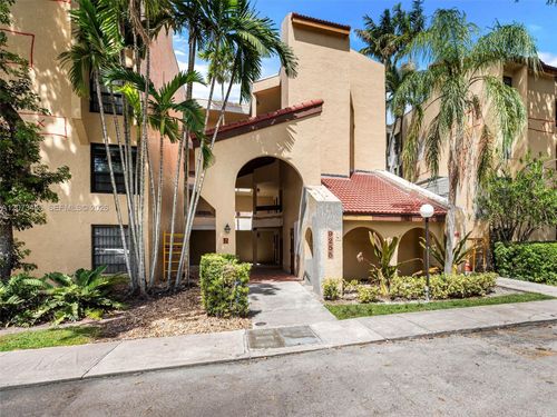 310-r-9255 Sw 125th Ave, Miami, FL, 33186-7183 | Card Image