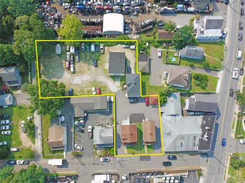 8-6-8 Chadwick St, Glen Cove, NY, 11542-4359 | Card Image