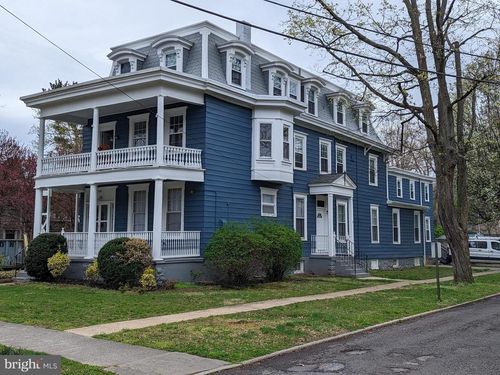 apt-2-300 Main St, RIVERTON, NJ, 08077-1299 | Card Image