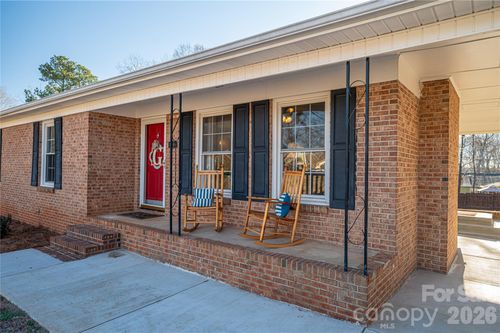 1466 Pressley Dr, Lincolnton, NC, 28092-7912 | Card Image