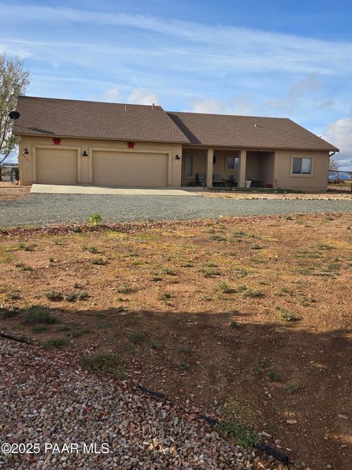 8900 N Calico Cat Trl, Prescott Valley, AZ, 86315-9687 | Card Image
