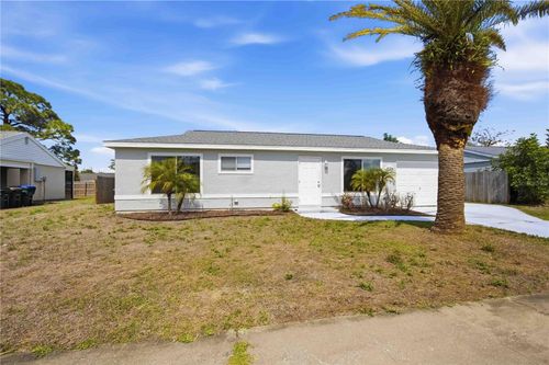 8170 Lombra Ave, NORTH PORT, FL, 34287-5430 | Card Image