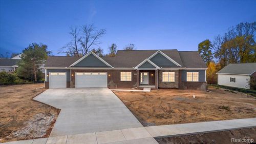 3291 High Knoll Dr, Highland, MI, 48356-1410 | Card Image