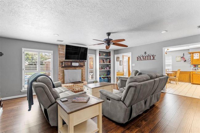 17926 Terranova West Dr, House other with 4 bedrooms, 4 bathrooms and 2 parking in Spring TX | Image 7