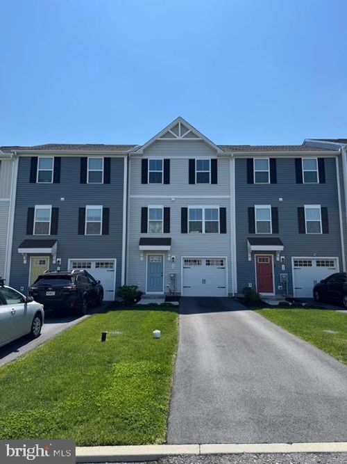 62 Rose Glen Ct, COATESVILLE, PA, 19320-2921 | Card Image