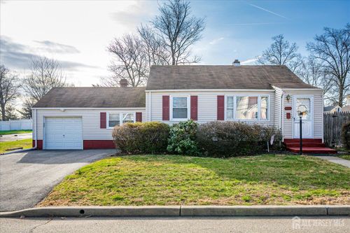 105 E Cliff Rd, Colonia, NJ, 07067-3821 | Card Image