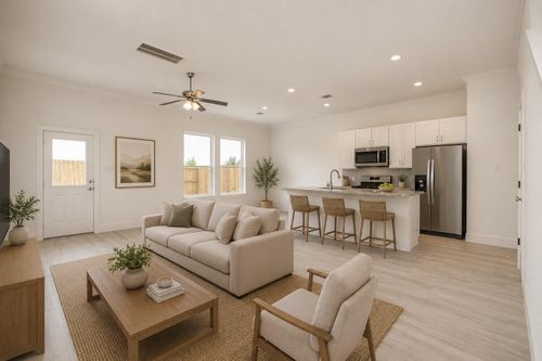 6404 Pregenero Ln, Houston, TX, 77048-1436 | Card Image