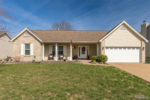 2916 Spring Blossom Dr, Dardenne Prairie, MO, 63368-8075 | Card Image