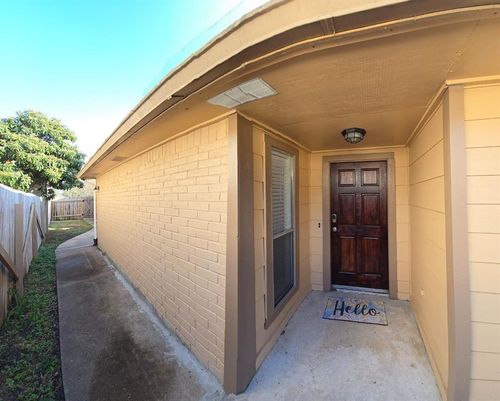4110 Boone Rd, Houston, TX, 77072-1443 | Card Image