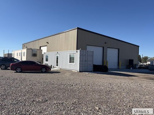 3215 E County Line Road, Idaho Falls, ID, 83401 | Card Image