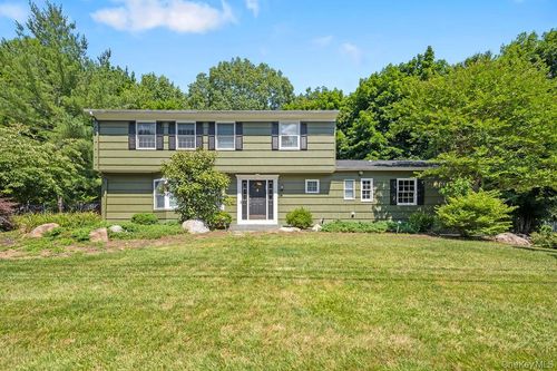 21 Ardsley Dr, New City, NY, 10956-4224 | Card Image