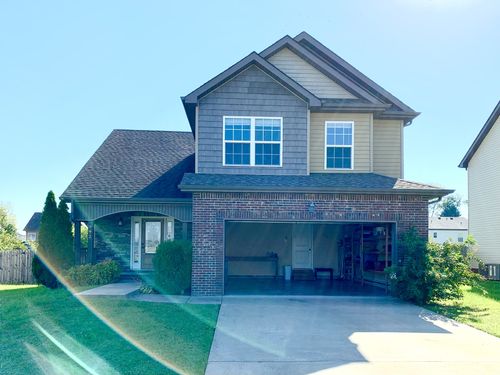 992 Dwight Eisenhower Way, Clarksville, TN, 37042-4381 | Card Image