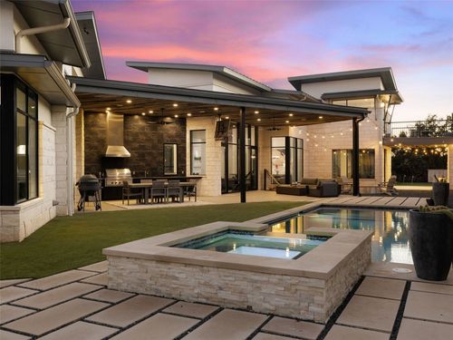 4220 Verano Dr, Austin, TX, 78735-5409 | Card Image