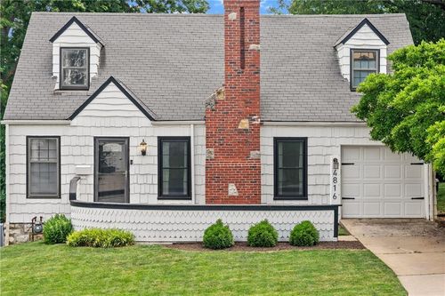 4816 Terrace St, Kansas City, MO, 64112-1130 | Card Image