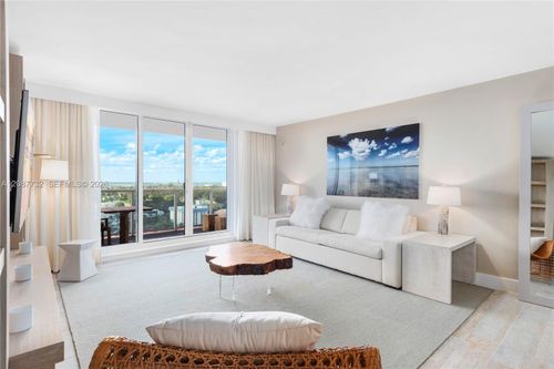 1531-102 24th St, Miami Beach, FL, 33139-1724 | Card Image