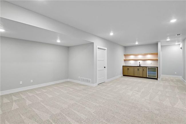 22023 W 94 Th St, House other with 4 bedrooms, 3 bathrooms and null parking in Lenexa KS | Image 32