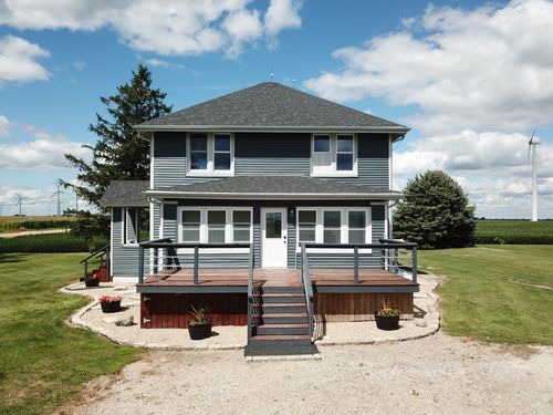 10640 S Johnny Run Rd, Kinsman, IL, 60437-4018 | Card Image