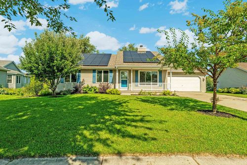 3354 Clove Drive, MADISON, WI, 53704 | Card Image