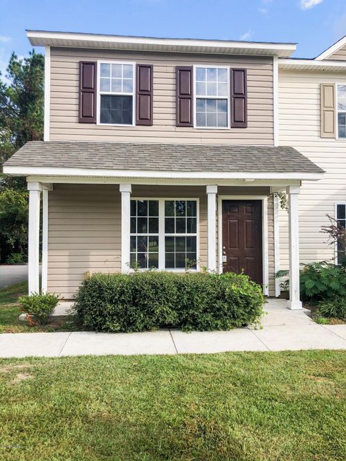 360 Hunting Green Dr, Jacksonville, NC, 28546-9129 | Card Image