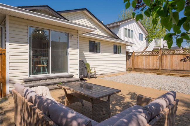 20294 116 B Ave, House other with 3 bedrooms, 2 bathrooms and 4 parking in Maple Ridge BC | Image 27
