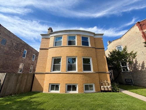 2-4914 N Monitor Avenue, Chicago, IL, 60630 | Card Image