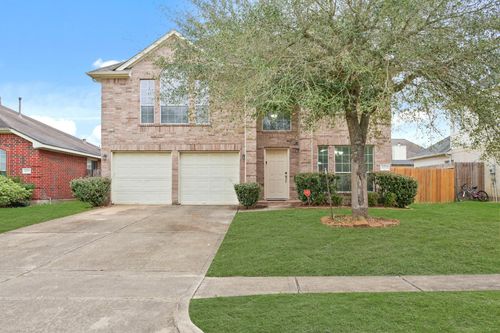 4035 E Teal Estates Circle, Fresno, TX, 77545 | Card Image