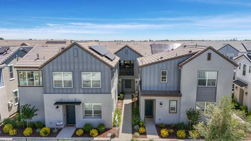 17481 Nightshore Dr, Lathrop, CA, 95330-8383 | Card Image