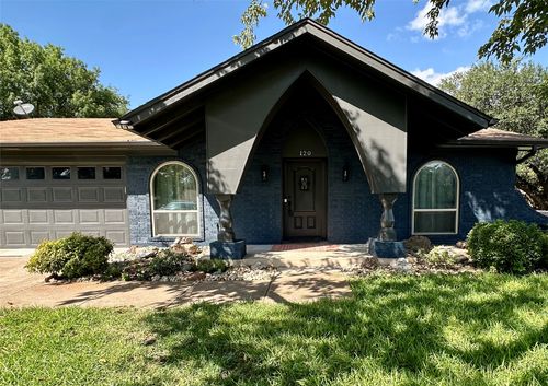 120 Lakeway Dr, Benbrook, TX, 76126-3210 | Card Image