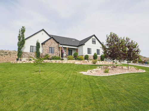 9261 N Belle St, Eagle Mountain, UT, 84005-4984 | Card Image