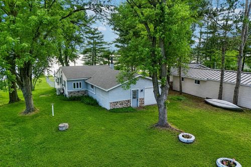 N2709 Lakeshore Dr, MONTELLO, WI, 53949-7876 | Card Image