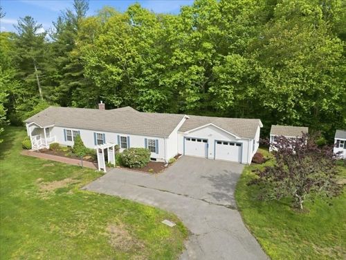 7808 Island Dr, Middleboro, MA, 02346-5302 | Card Image