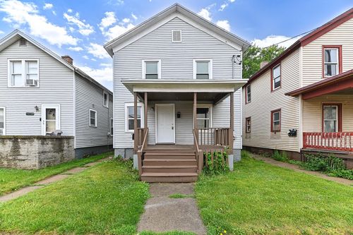 1218 N Memorial Dr, RACINE, WI, 53404 | Card Image