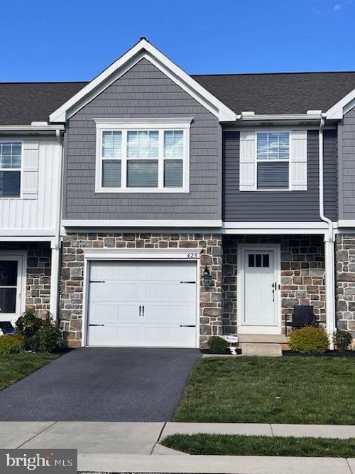 425 Mayapple Dr, ANNVILLE, PA, 17003-2146 | Card Image