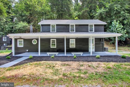 535 Wago Rd, MOUNT WOLF, PA, 17347-9707 | Card Image