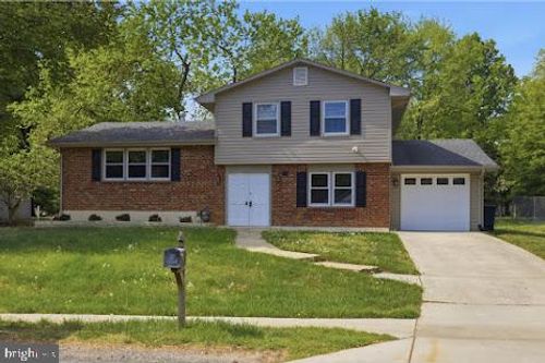 1501 Taylor Ave, FORT WASHINGTON, MD, 20744-2912 | Card Image